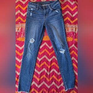 Articles Of Society Skinny Jeans /Distressed Kneess And Frayed Hemline